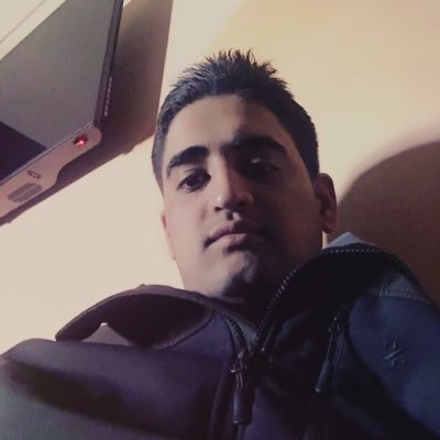 YaheaSmadi's profile picture. 