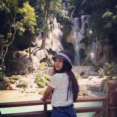 polypoly18's profile picture. เดินบนเส้นด้ายห้อยโหนบนขวากหนาม