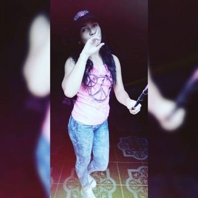 Hasly_N's profile picture. 🌻🍃
VIDELA👻💜