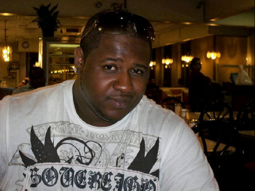 DjPyRo27's profile picture. 