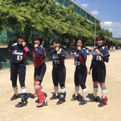 生野70th ソフトボール部 32 井上 日菜子 サード これでもキャプテン ちびno 1 気持ちは160cm 忘れ物するな 急行のるな のろけて早瀬にデットボール食らう 最近ドリーがマイブーム にこにこムードメーカー 早寝遅起き