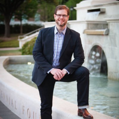 M_Ashenfelter's profile picture. Therapist @AshenfelterAsso