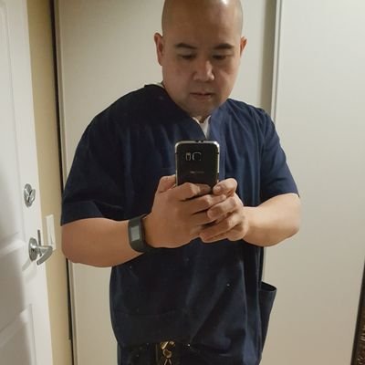 🇨🇦🇵🇭 Living in the 6ix. Anything that catches my interest. #Health #Photography #Technology #Art #Food #Music - Keeping up with the trend n'my head up high.