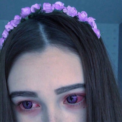 добавляйтесь в друзья🌈 🌚#каждый_каждый_день_новые_твиты🌝. #I want 1k readers😋🤗😍