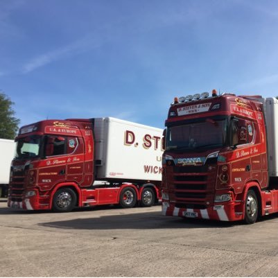 Amateur road transport photographer. All Photos are my own & available on my Facebook & Instagram page (Westmorland Truck Photos) 🚛🚚🚛🚚📸