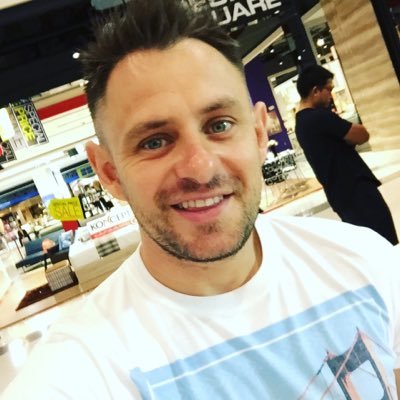 petelynch82's profile picture. 