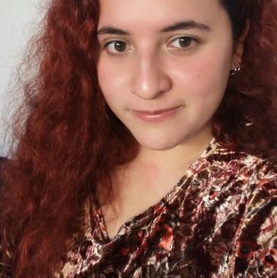 akasha_'s profile picture. Amante de los gatos, melómana. Creo en la Matrix. Sólo uso Twitter para desahogarme y ver cositas de los creadores que me gustan.