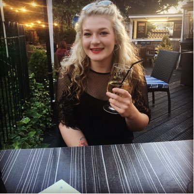 Izzy_sage's profile picture. 