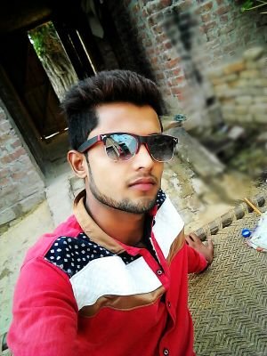 Azeezkh32931932's profile picture. 