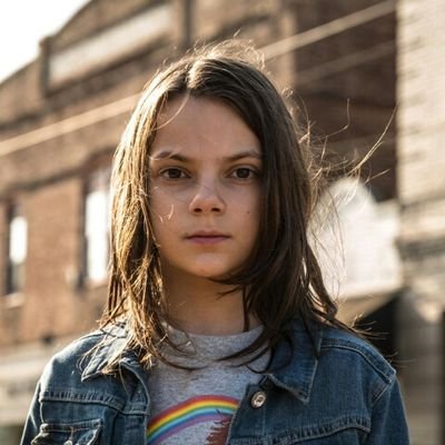 this is the official fan-page for dafine keen.I am in love with her so back off.❤ #dafinekeen