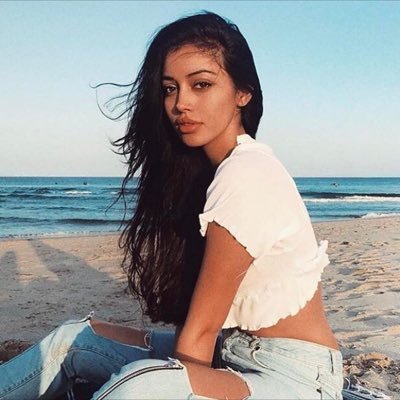 vtroyesivan's profile picture. probably doing nothing