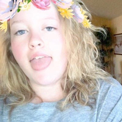 ZoeShaffer3's profile picture. Living life to the fullest and enjoying all the puppies along the way