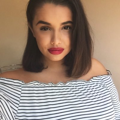 DanielleRHearn's profile picture. 