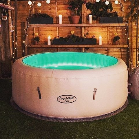 Hottub hire for all occasions covering Sheffield and surrounding areas.