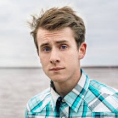 Артур Громов