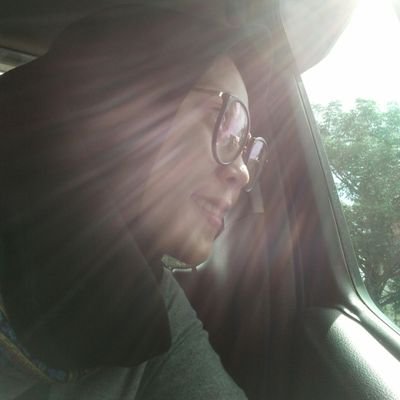 suciambarwati22's profile picture. 