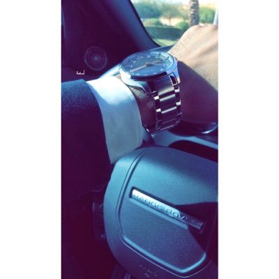 AusamaAsome's profile picture. Photographer - Social Media Specialist , أُسامة السعدي مصور فوتوغرافي، اخصائي وسائل التواصل الاجتماعي