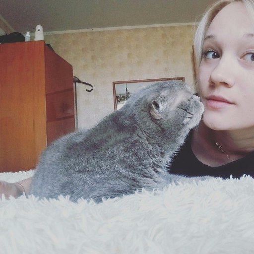 V4eY9wyjrqJ9twK's profile picture. 