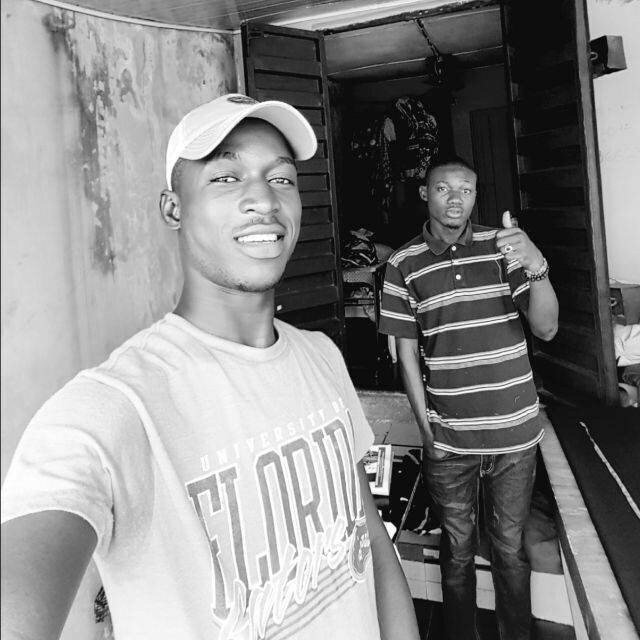 samsonking11's profile picture. 