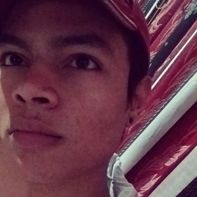 mzayas_'s profile picture. Soy una persona divertida, que le encanta la música, el cine, hago vídeos en youtube