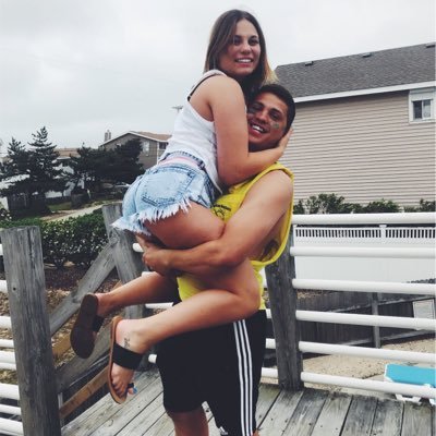 CeleBRYty_'s profile picture. 