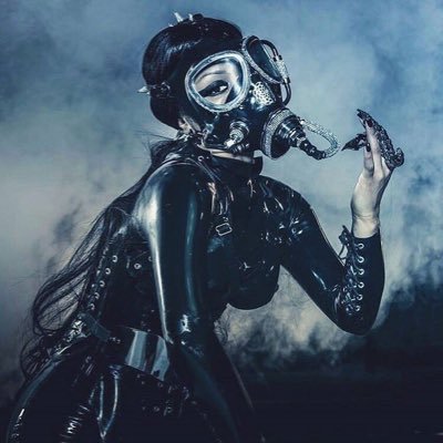 TeamMinajLA_'s profile picture. Inspired by #TMNY ! Barbz in the Los Angeles area let's step it up and show the love we have @NICKIMINAJ 🦄💓💘