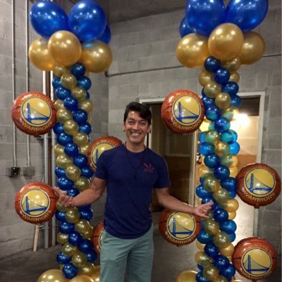 Balloon designs to blow your mind! For business inquiries or quotes contact us at 415-970-3317 or email: sfballoonmagic@gmail.com