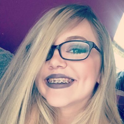 SIxyingg's profile picture. I'm pretty poetic & definitely not normal. I also have a passion about singing.