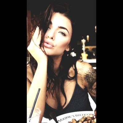 Darlin' don't play me as a chicken, my watches are prettier then your face. /Blood Sucker/#Spunky/#Scar/