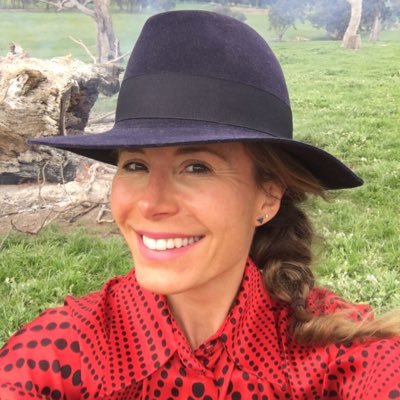 LaraPaperDoll's profile picture. Fashion Stylist | Personal Shopper | Fashion Event Producer & MC | Melbourne