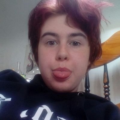 ChessheadFaye's profile picture. 