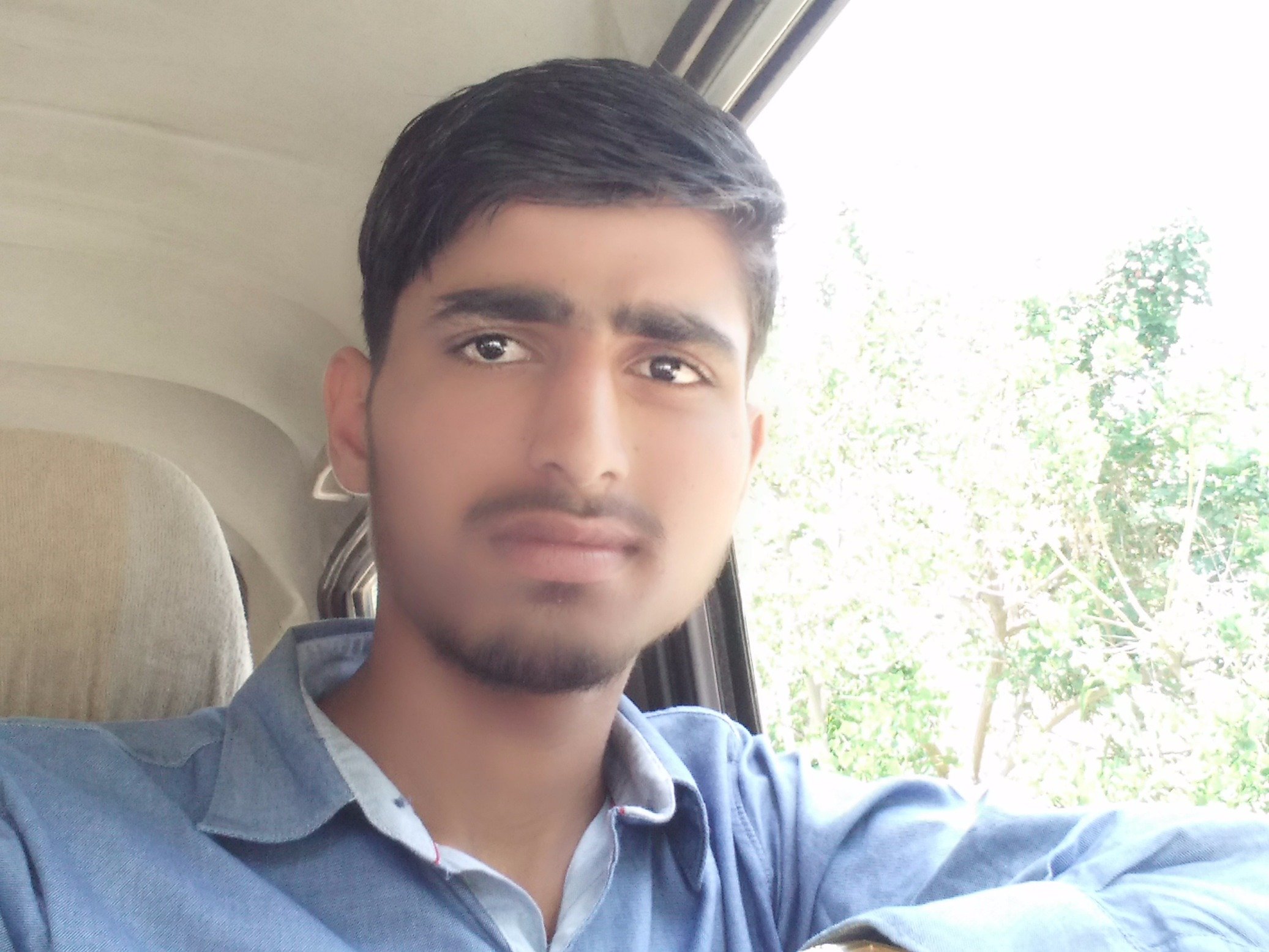 Niteshk05916117's profile picture. मेरा देश मेरी जान i support Indian Army