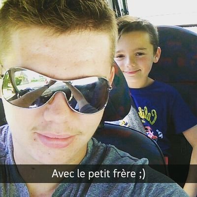 JeremPchd's profile picture. Jeremy / 19 / passionné de voiture et de musique /