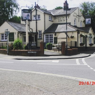 The bounty inn is a county pub within town Come and enjoy are real ales and range of beers Food served 12-2.30 & 5.30 till 9 Mon -Sat Sunday 12- 2.30