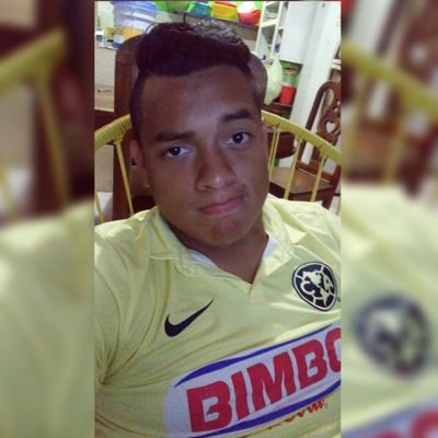 mi
pasión mi vida el fútbol y le voy a mejor equipo campeón del clausura
2013 @CF_América y al mejor de españa Real Madrid, 19/05/14 I. K. C. H. TE AMO CYK