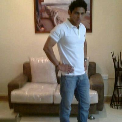 Dario Primero.Estudiante de.Derecho y Siencias Políticas..Crítico y Pensador..Activista De Los Derechos humanos y la Justicia. Representante de la Juventud Ata