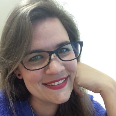 Productora de seguros, catlover, tía babosa, viajera, lectora y melómana!