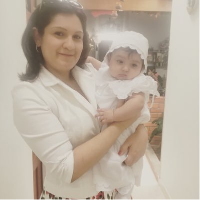 Ximena74028113's profile picture. 