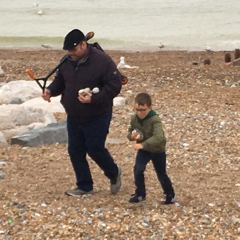 fabriziovik's profile picture. 