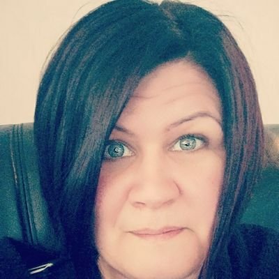 SusannaPakkala's profile picture. Kehittämispäällikkö @ Vamia, ammatillisen koulutuksen asialla, digi-innostuja, maaseutuasuja, äiti ja rikosdekkareiden suurkuluttaja.