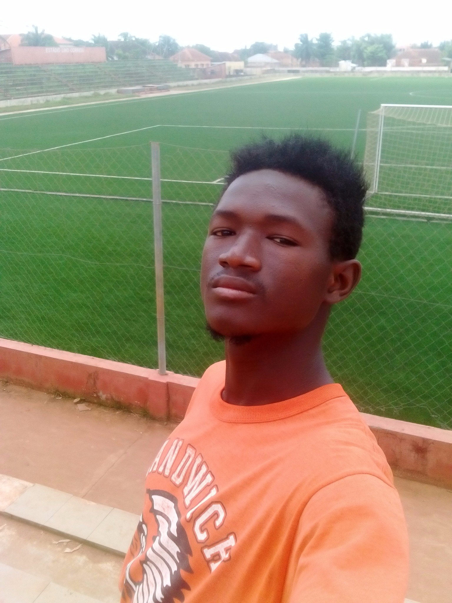 lamined15160512's profile picture. 