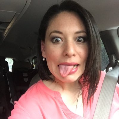 veretesr's profile picture. Innovator | Details lover | Family coach | Fan of Skin Care