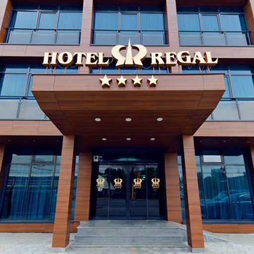 Our hotel  has  access to Siutghol lake and is close to most bars and clubs from Mamaia. Follow us to be on the run with new offers and updates!!!