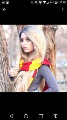 Robloxrules9's profile picture. hi!!! I love cats and video games