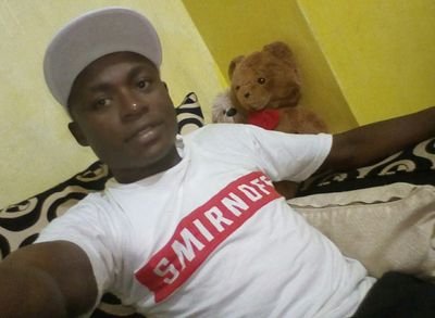 Customer care executive @coopbankkenya....
I dont have dreams I have goals