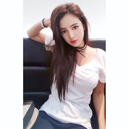 AngelinaFirdau4's profile picture. Life is Beautiful