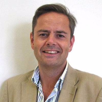 Simon is a Consultant Breast Surgeon, with an extensive practice in Oncological, Reconstructive and Cosmetic Breast work of all types.
