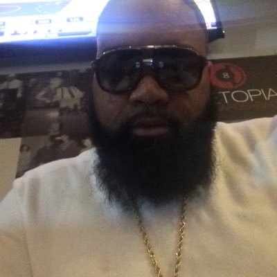 chiefmoore30's profile picture. barbershop owner,founder of st louus chiefs youth association, and entrepreneur