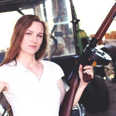 KatShxpr's profile picture. Arty girl. Kinda strange. I retweet clever people. #thinkcelestial