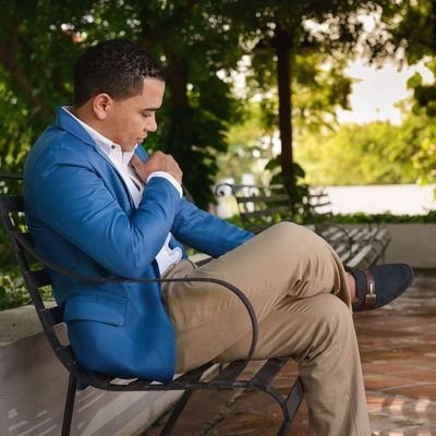 Grexes's profile picture. Médico de Profesión, Residente de Ginecología y Obstetricia, me gusta la música, el baile, conocer gente y muchos dicen que soy sociable.